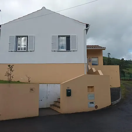 Complexo Vulcânico Casa de Férias Praia do Almoxarife